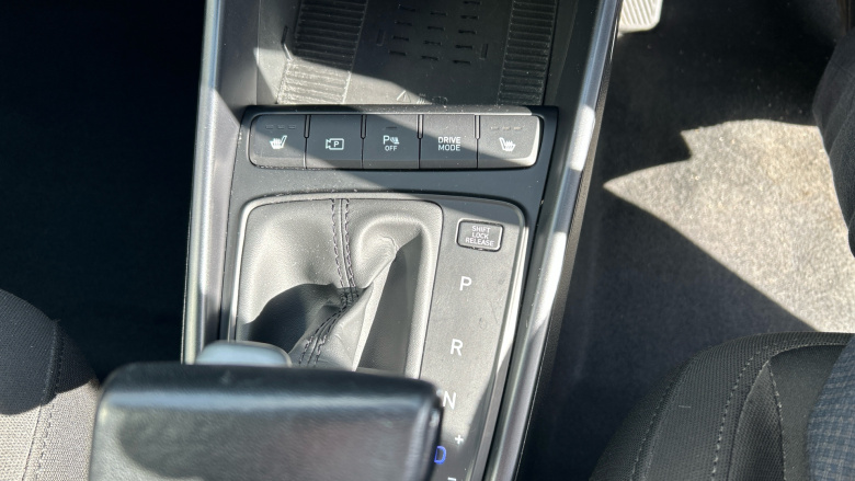 Hyundai BAYON 1.0 TGDi 48V MHEV Premium 5dr DCT Petrol Hatchback